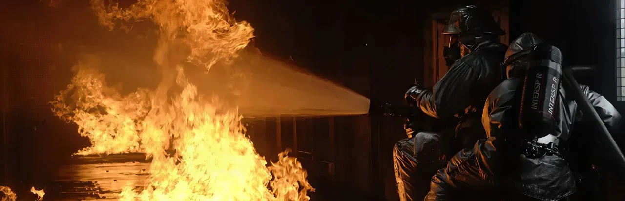 Brave Firefighters: Real Life Heroes
