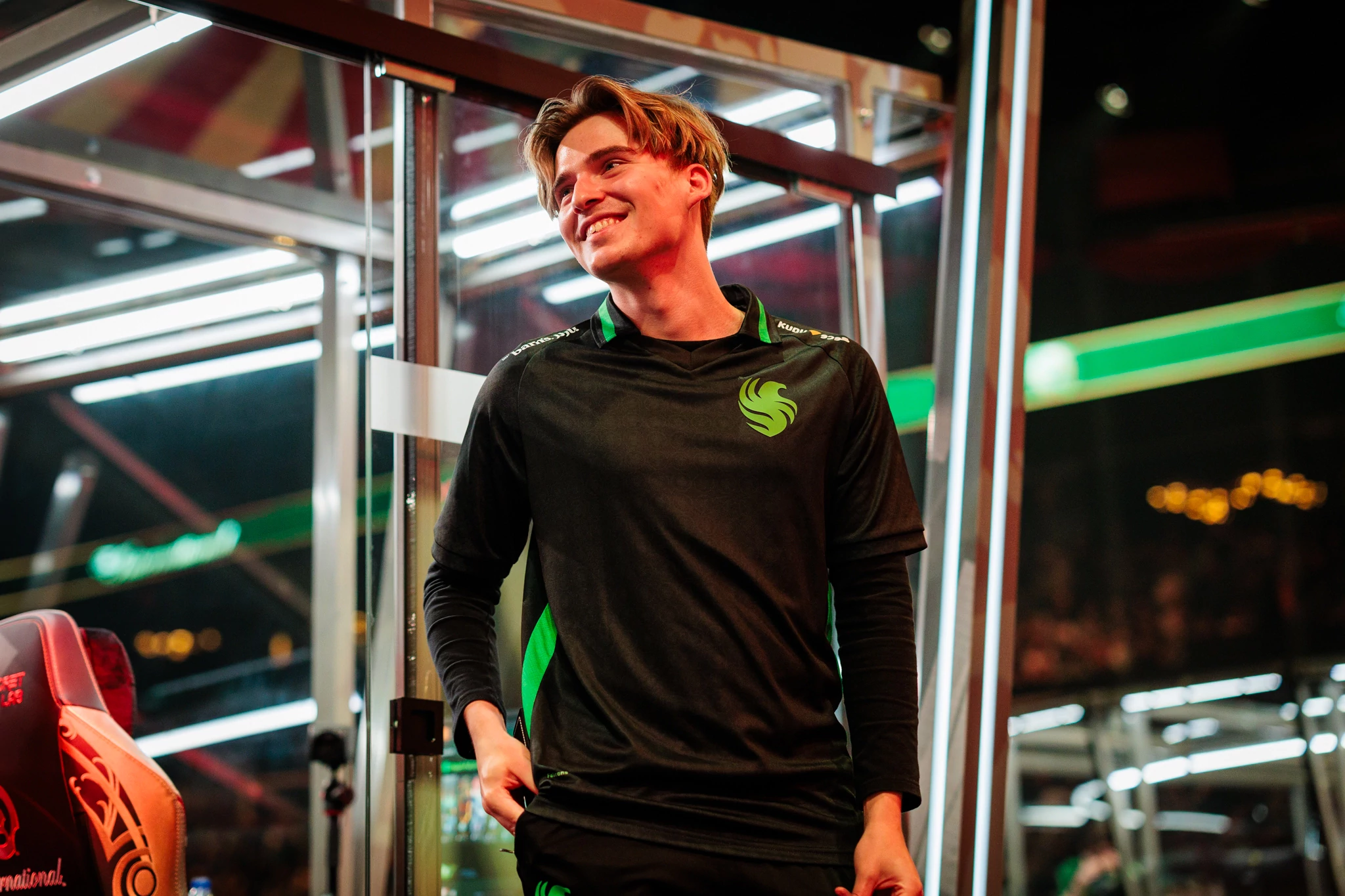Team Falcons покидает The International 2026 после поражения от Team Liquid